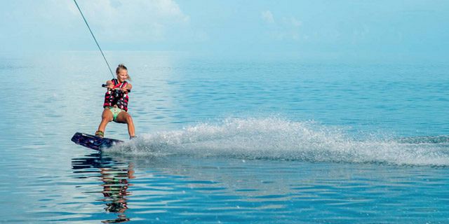 Wakeboarding mauritius beginner advanced (4)